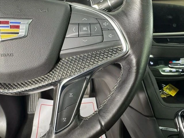 2023 Cadillac XT5 - Image 17 of 21
