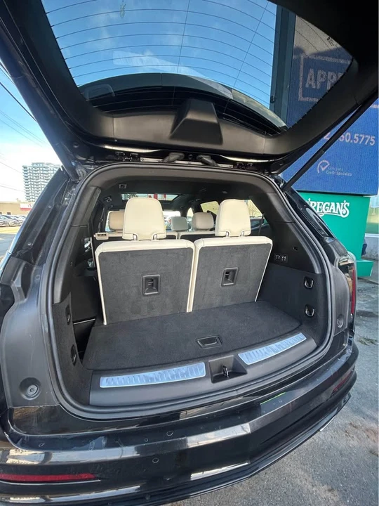 2023 Cadillac XT6 - Image 5 of 16