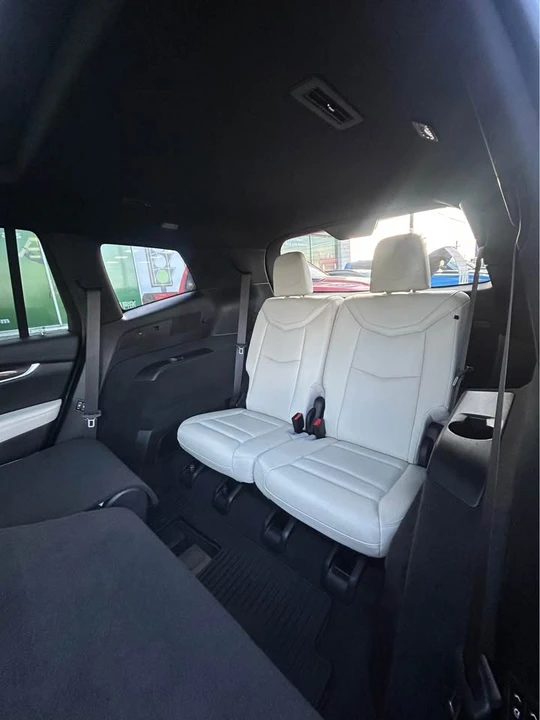 2023 Cadillac XT6 - Image 7 of 16