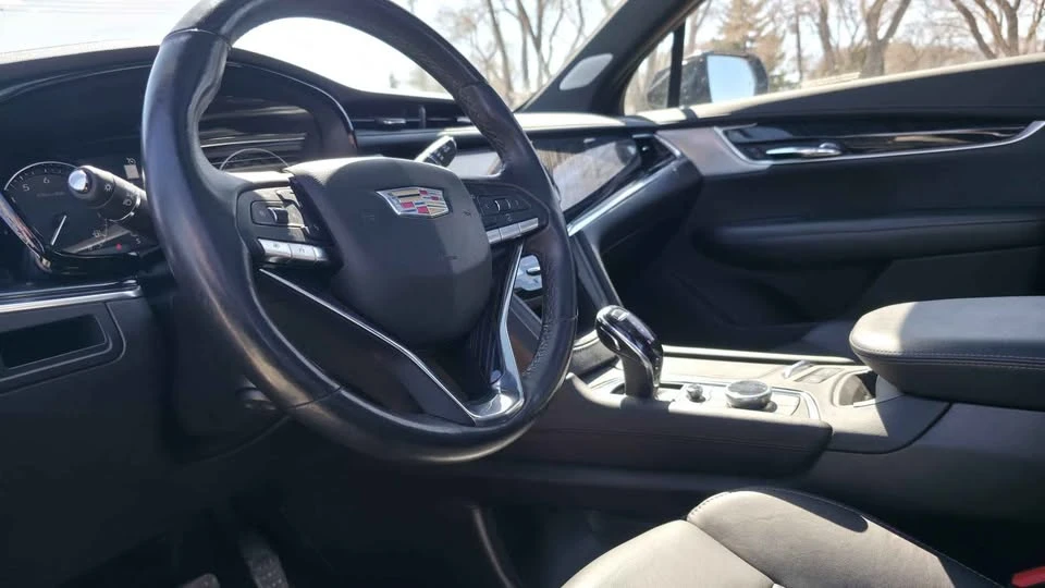 2023 Cadillac XT6 - Image 10 of 16