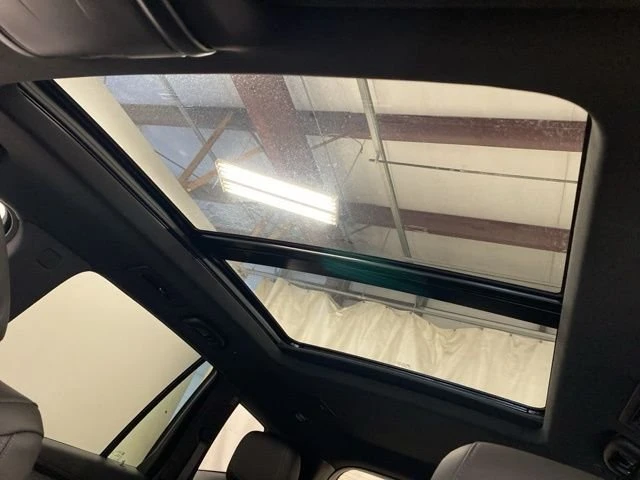 2023 Cadillac XT6 - Image 15 of 20