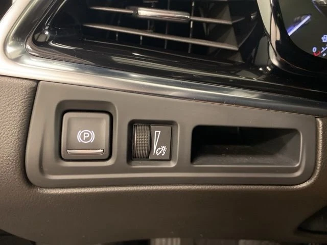 2023 Cadillac XT6 - Image 18 of 20