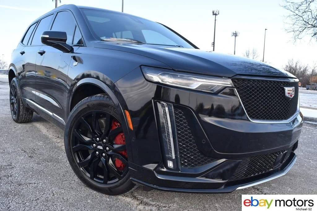 2023 Cadillac XT6 - Image 2 of 21