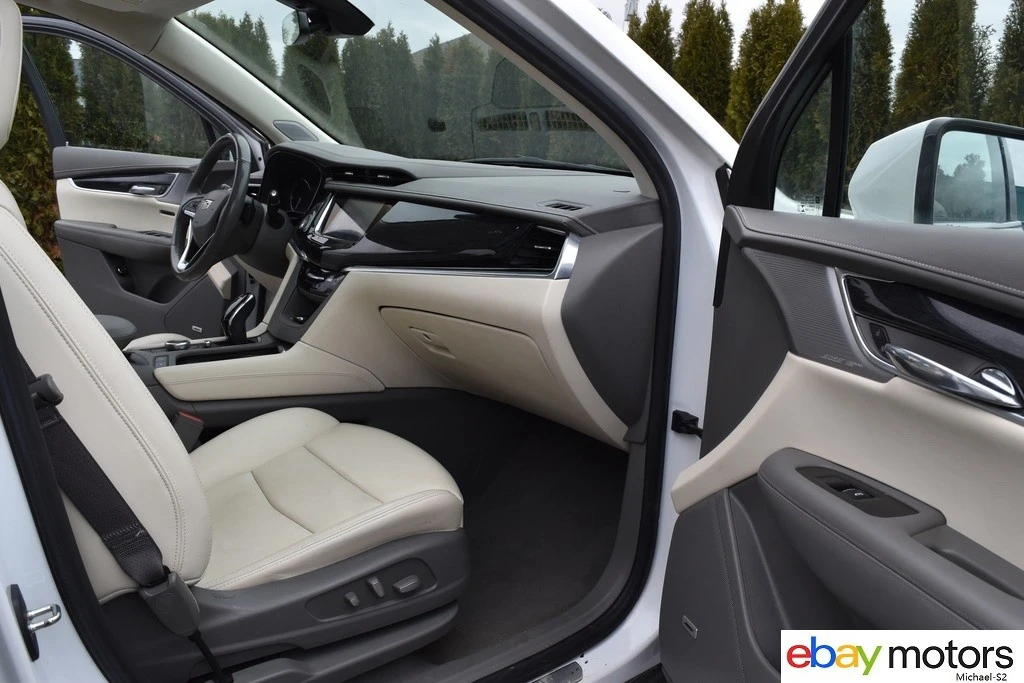 2023 Cadillac XT6 - Image 18 of 21
