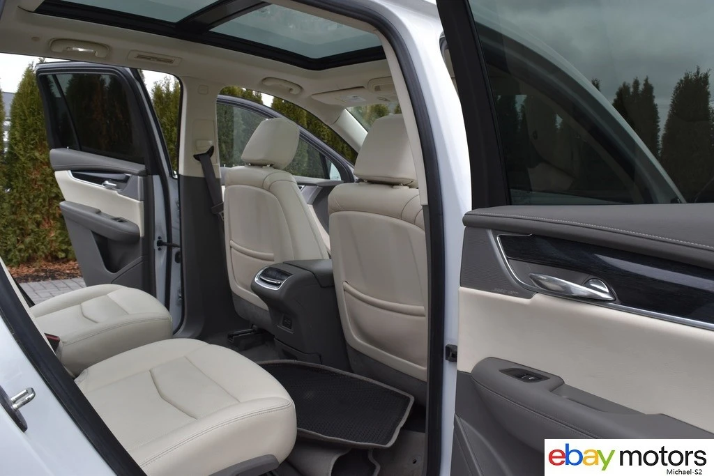 2023 Cadillac XT6 - Image 19 of 21