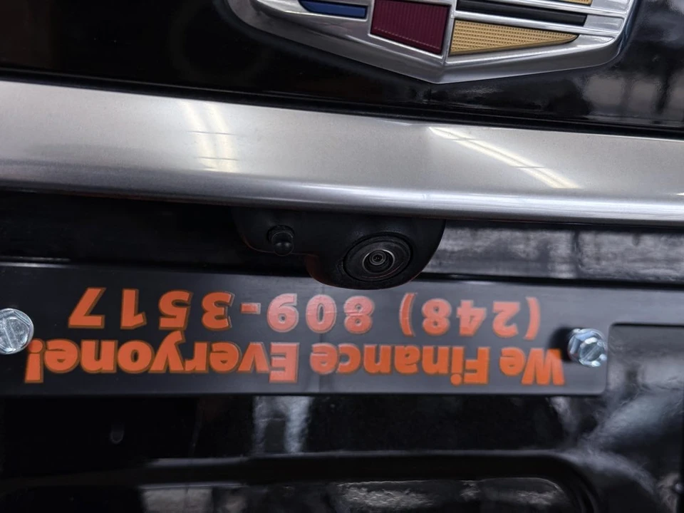 2023 Cadillac XT6 - Image 19 of 21