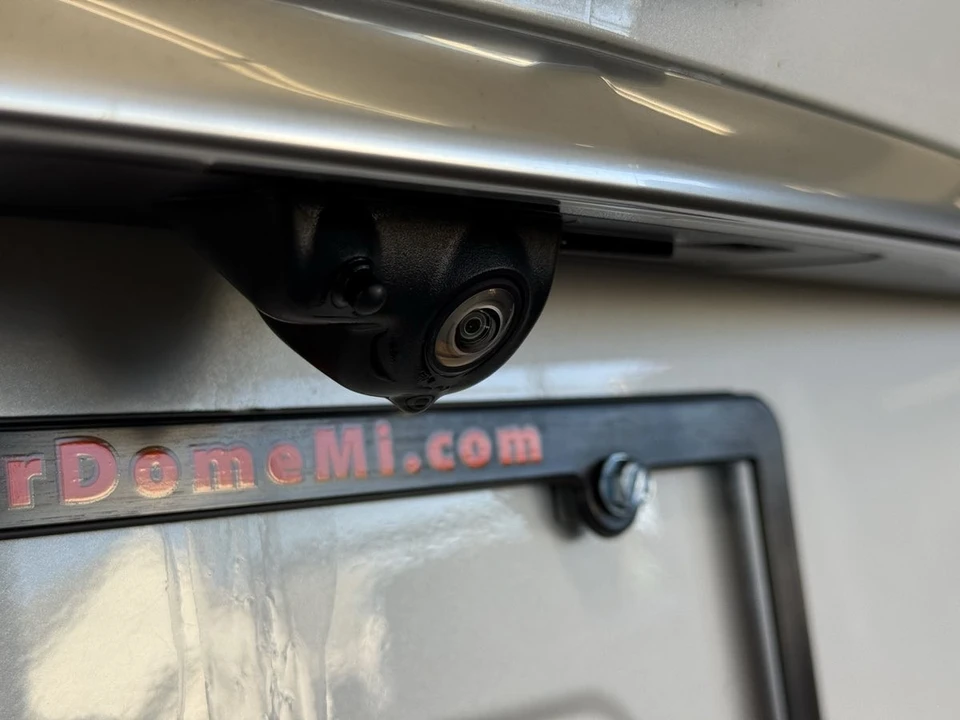 2023 Cadillac XT6 - Image 8 of 31