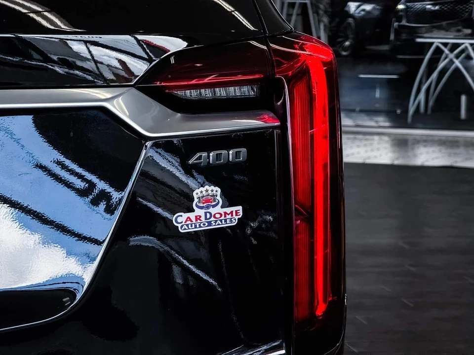 2023 Cadillac XT6 - Image 17 of 21