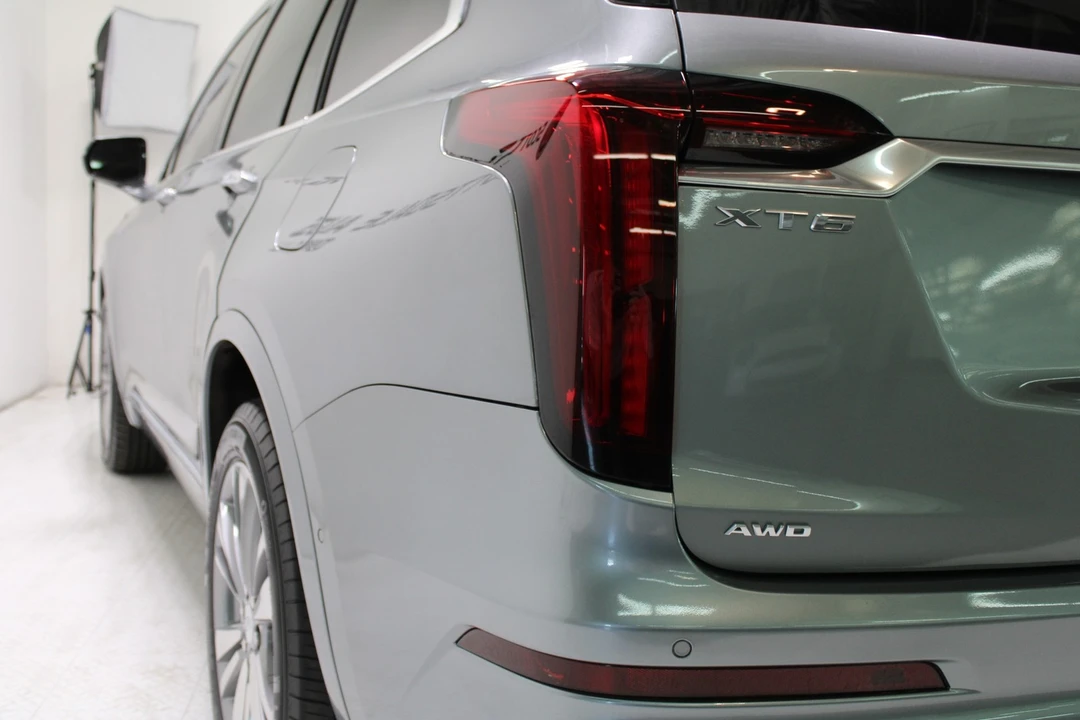 2023 Cadillac XT6 - Image 17 of 31