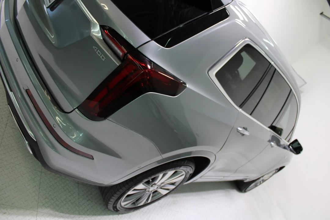 2023 Cadillac XT6 - Image 16 of 31