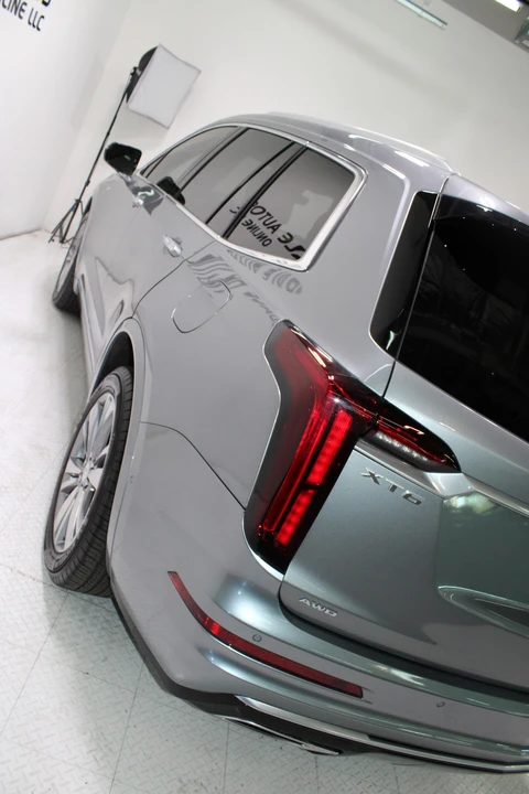 2023 Cadillac XT6 - Image 15 of 31