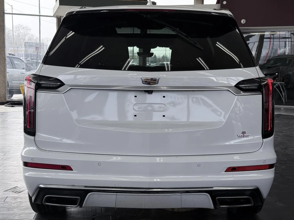2023 Cadillac XT6 - Image 13 of 21