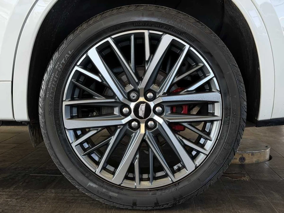 2023 Cadillac XT6 - Image 26 of 31