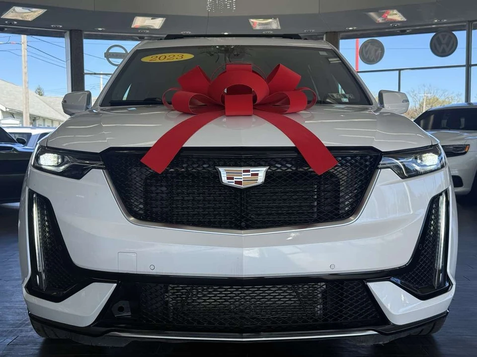 2023 Cadillac XT6 - Image 20 of 31