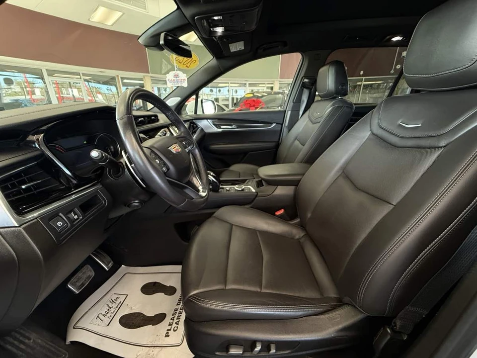 2023 Cadillac XT6 - Image 30 of 31