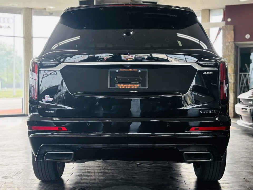 2023 Cadillac XT6 - Image 11 of 31