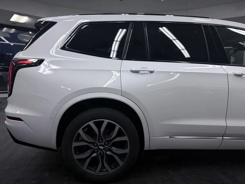 2023 Cadillac XT6 - Image 7 of 21
