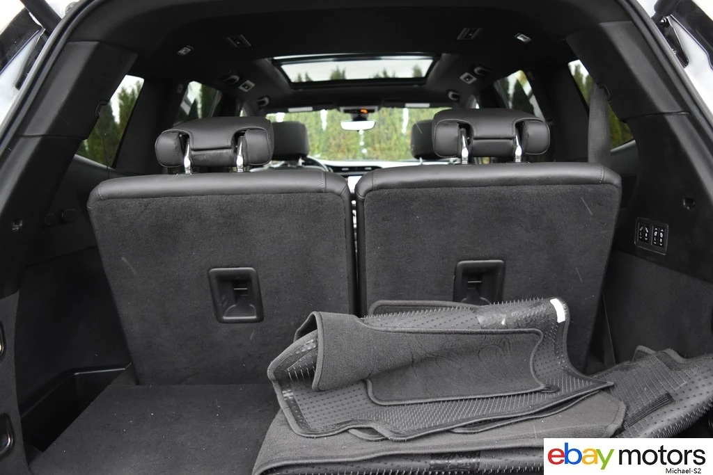 2023 Cadillac XT6 - Image 16 of 21