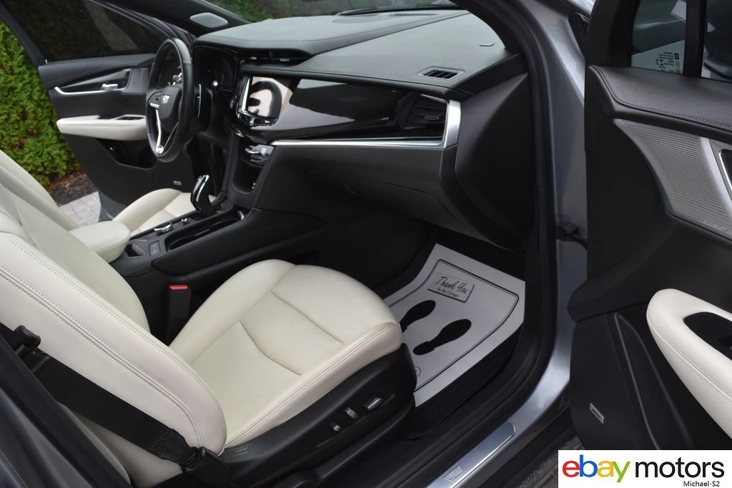 2023 Cadillac XT6 - Image 17 of 24