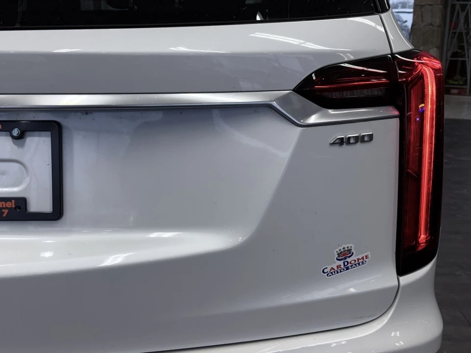 2023 Cadillac XT6 - Image 15 of 21