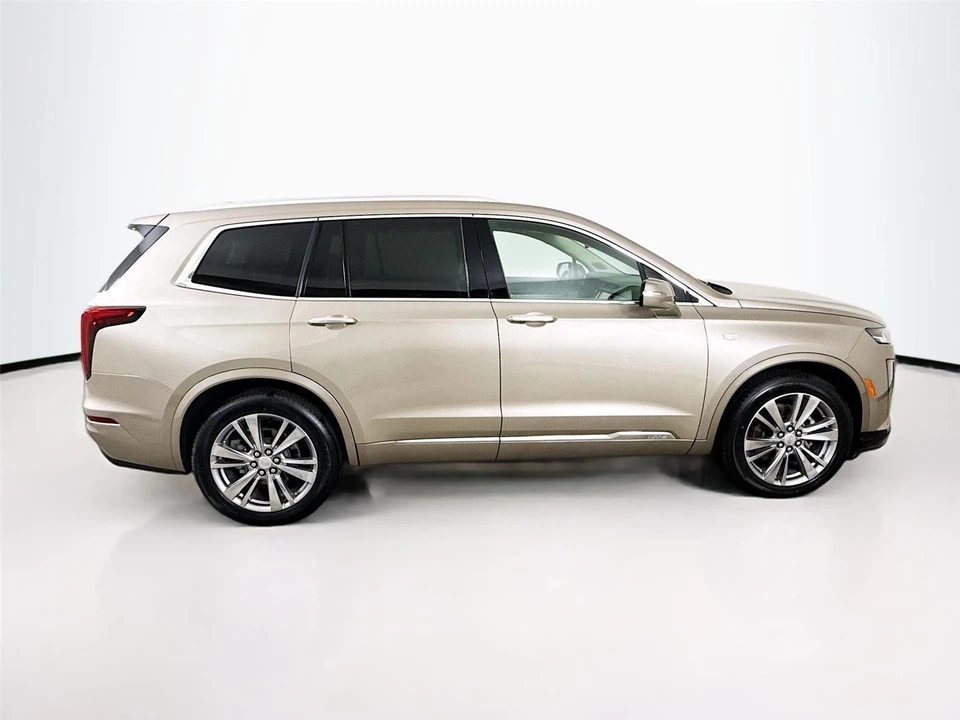 2023 Cadillac XT6 - Image 8 of 21