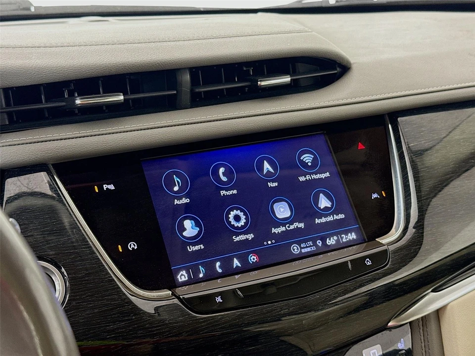 2023 Cadillac XT6 - Image 15 of 21