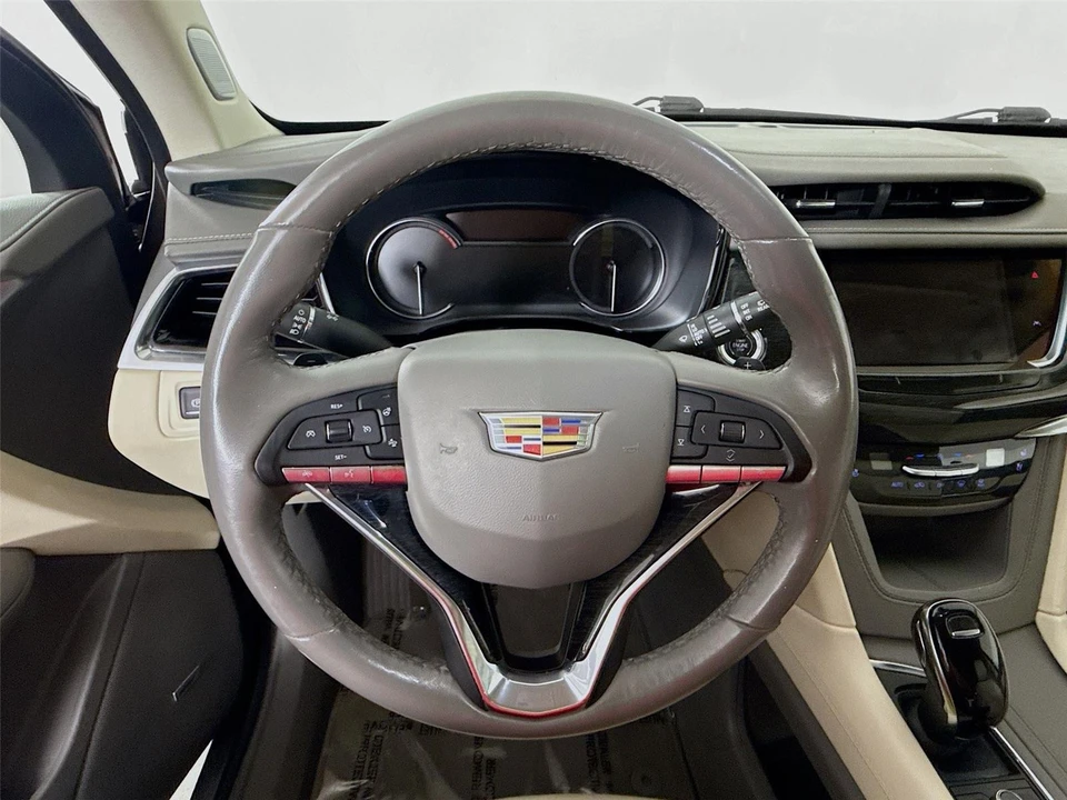 2023 Cadillac XT6 - Image 11 of 21