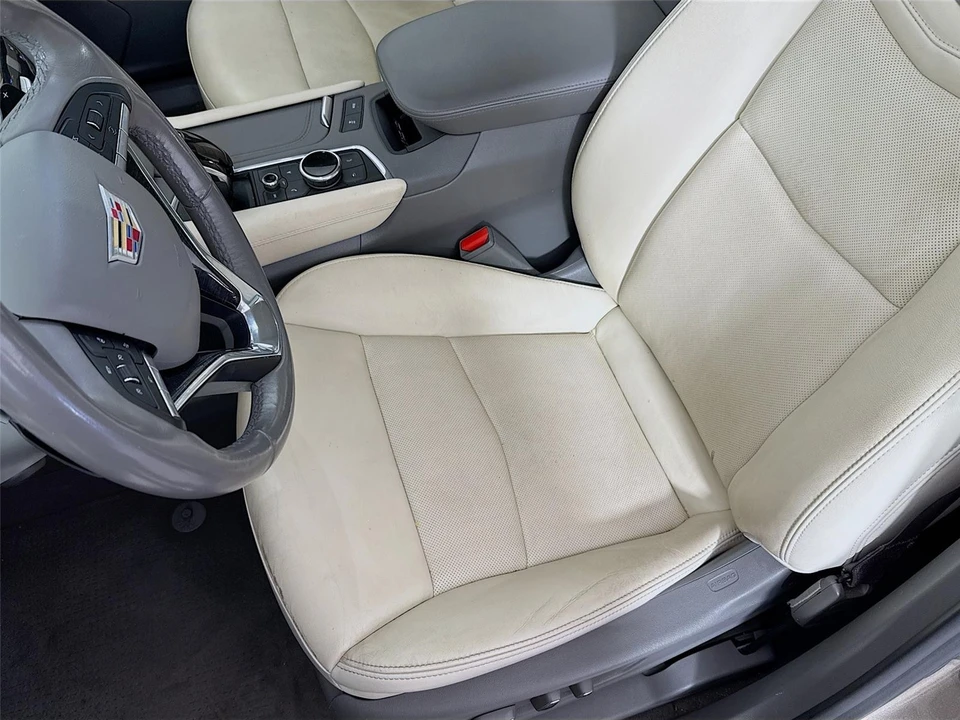 2023 Cadillac XT6 - Image 12 of 15