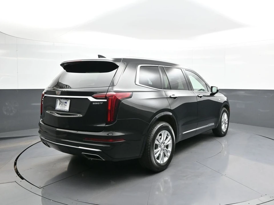 2023 Cadillac XT6 - Image 6 of 21