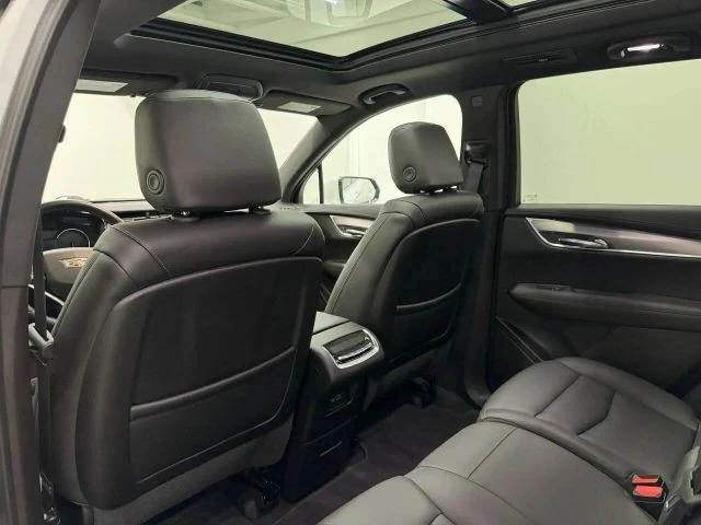 2023 Cadillac XT6 - Image 14 of 31