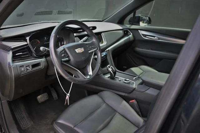 2023 Cadillac XT6 - Image 18 of 21