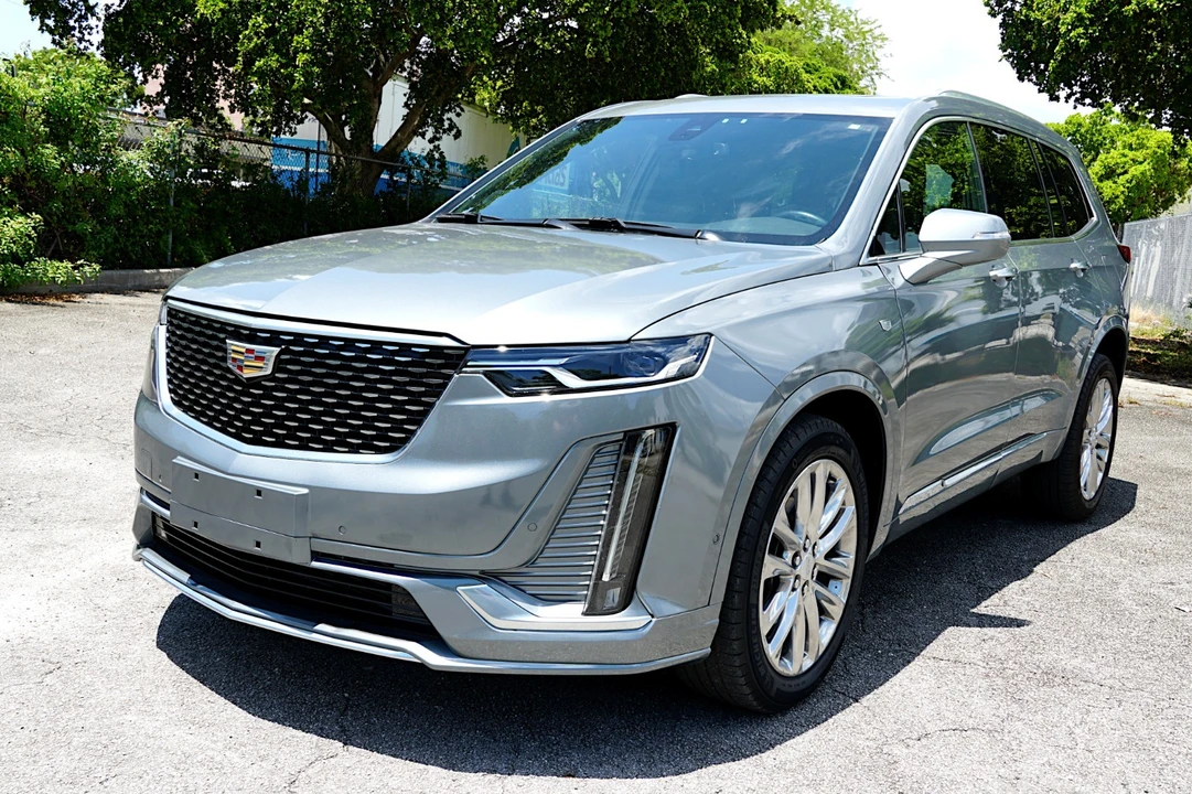 2023 Cadillac XT6 - Image 12 of 29
