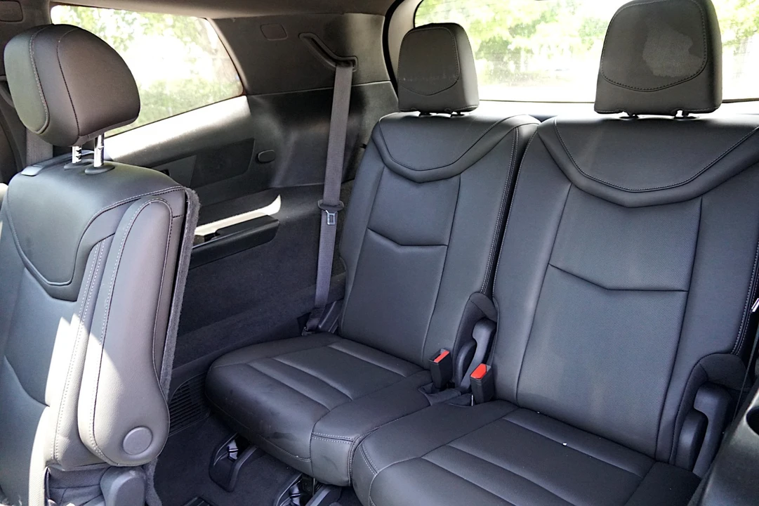 2023 Cadillac XT6 - Image 19 of 29