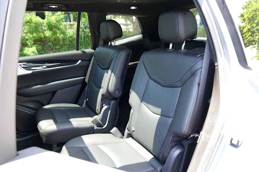 2023 Cadillac XT6 - Image 18 of 29