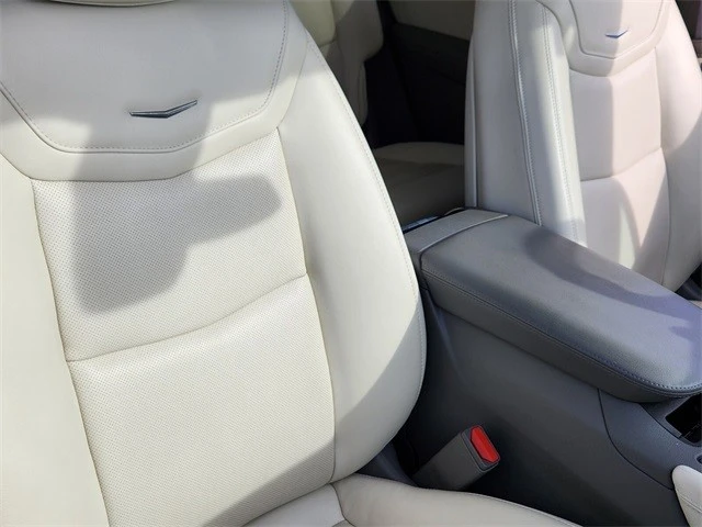 2023 Cadillac XT6 - Image 18 of 21