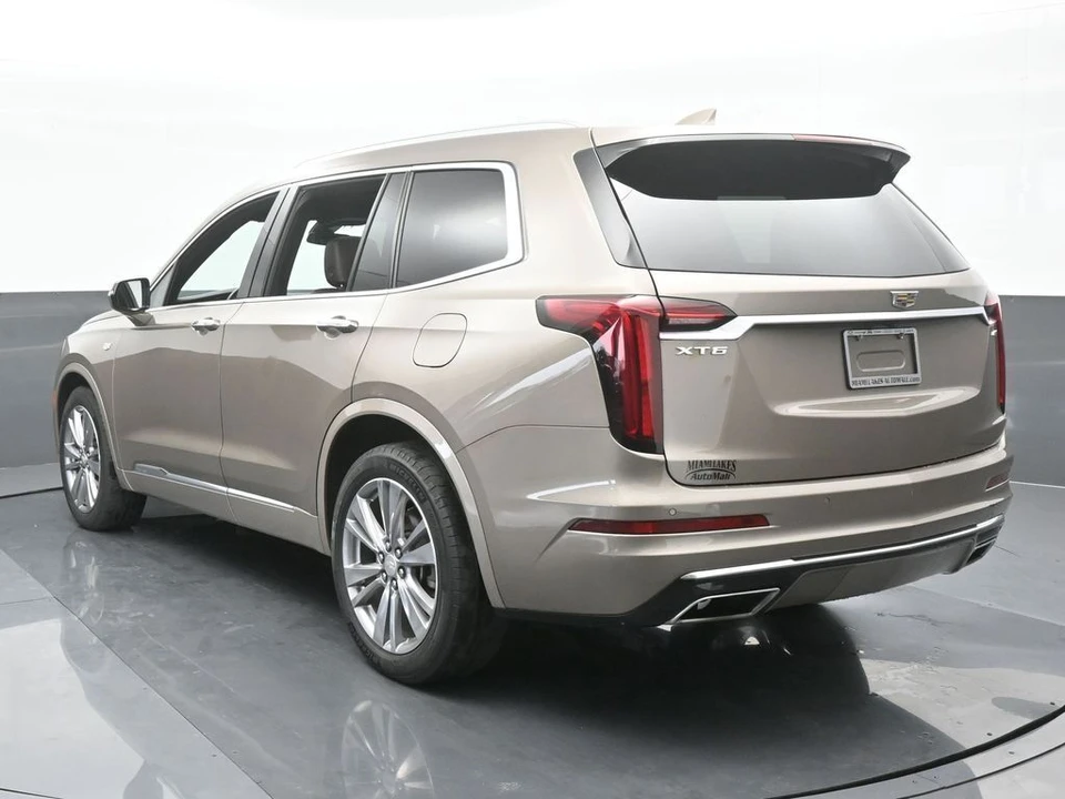 2023 Cadillac XT6 - Image 4 of 12