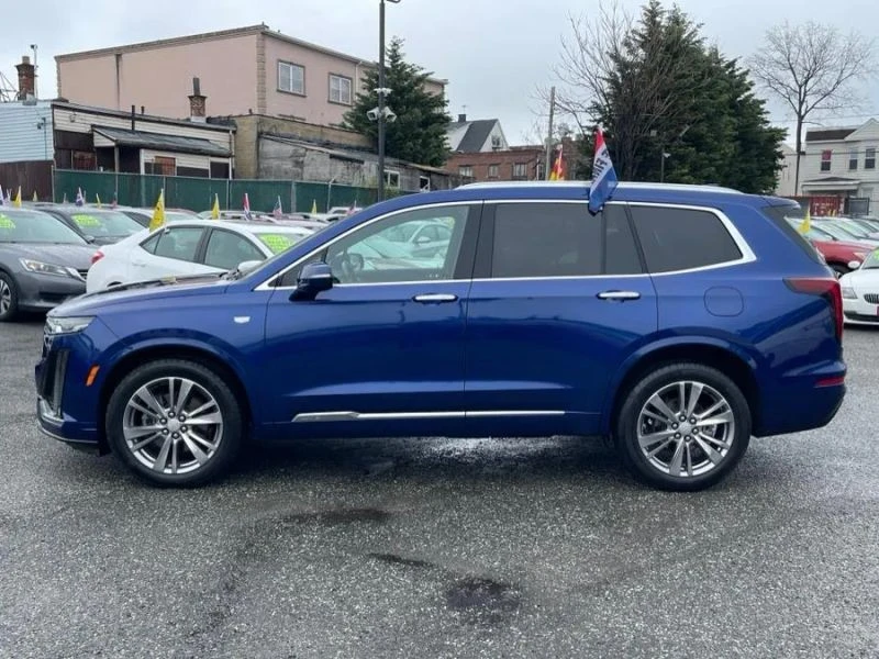 2023 Cadillac XT6 - Image 8 of 12