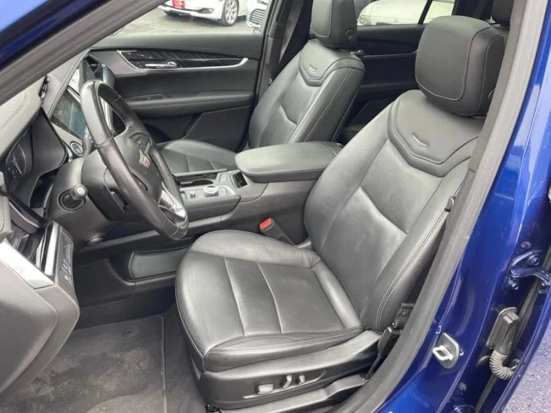 2023 Cadillac XT6 - Image 10 of 12