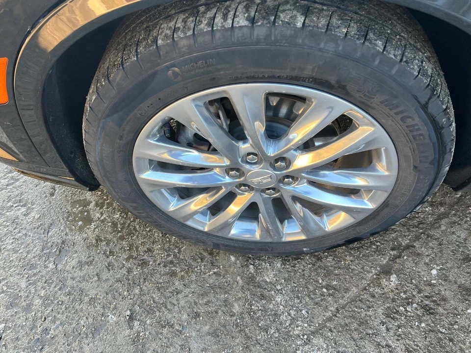 2023 Cadillac XT6 - Image 13 of 21