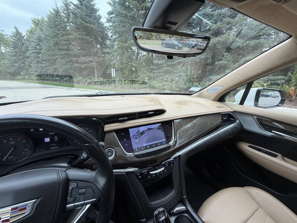 2023 Cadillac XT6 - Image 24 of 25
