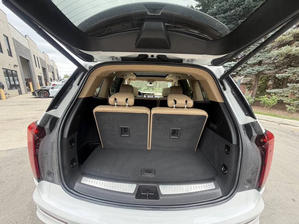 2023 Cadillac XT6 - Image 21 of 25
