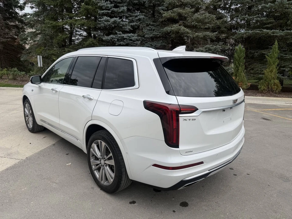 2023 Cadillac XT6 - Image 9 of 25