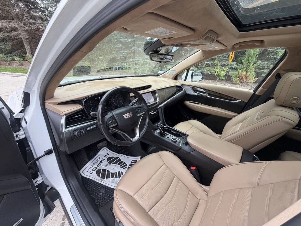 2023 Cadillac XT6 - Image 13 of 25