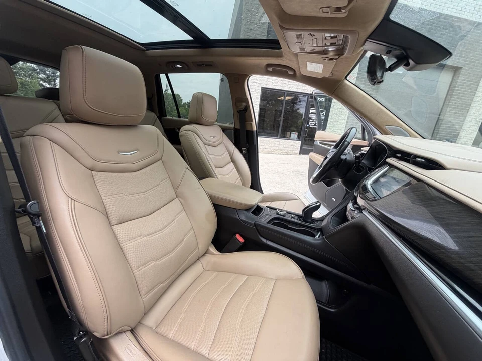 2023 Cadillac XT6 - Image 12 of 25