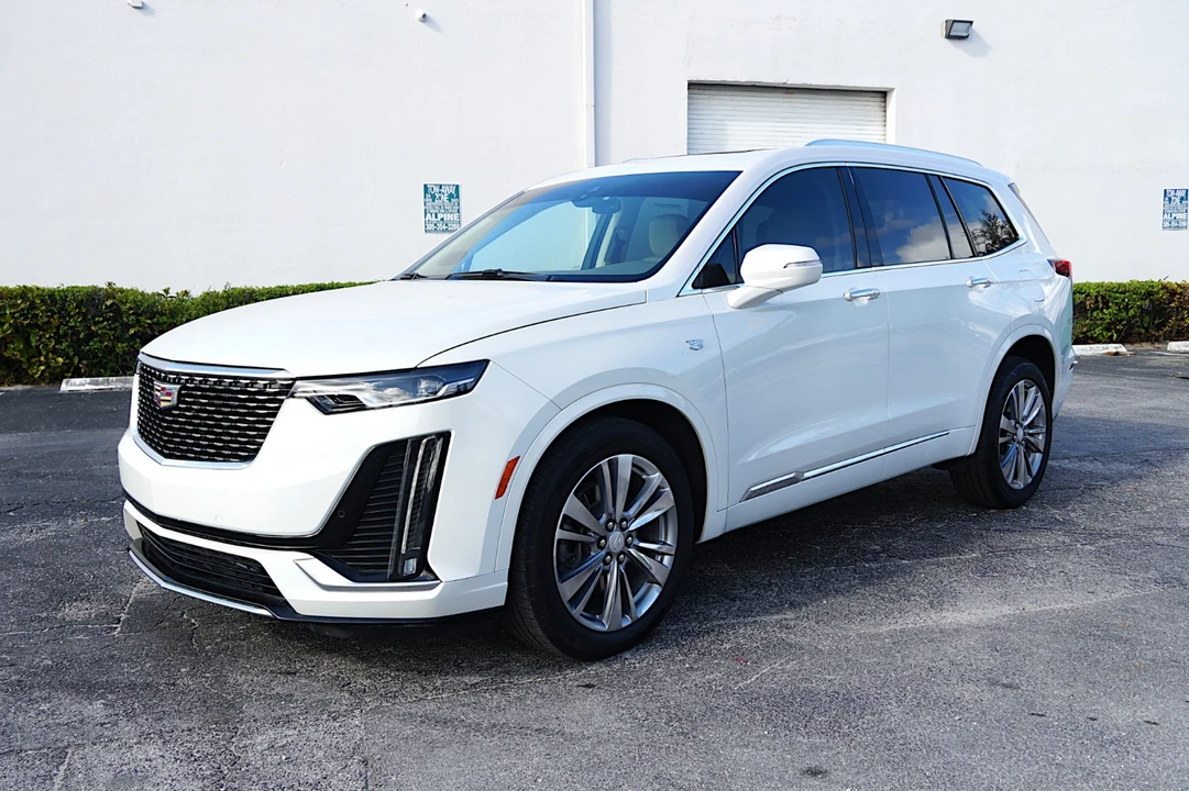 2023 Cadillac XT6 - Image 4 of 29