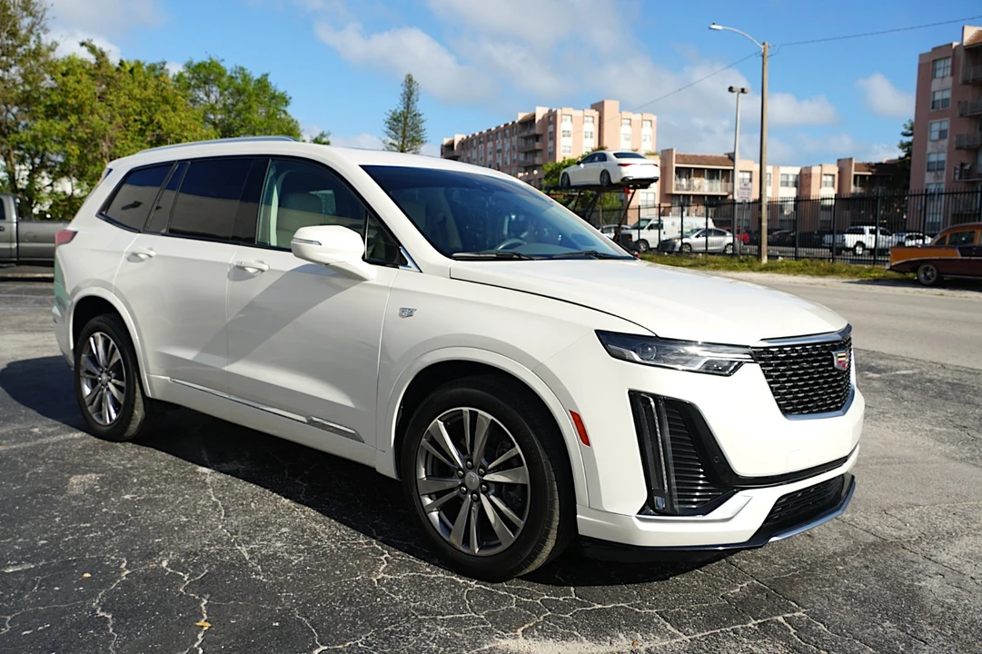 2023 Cadillac XT6 - Image 10 of 28