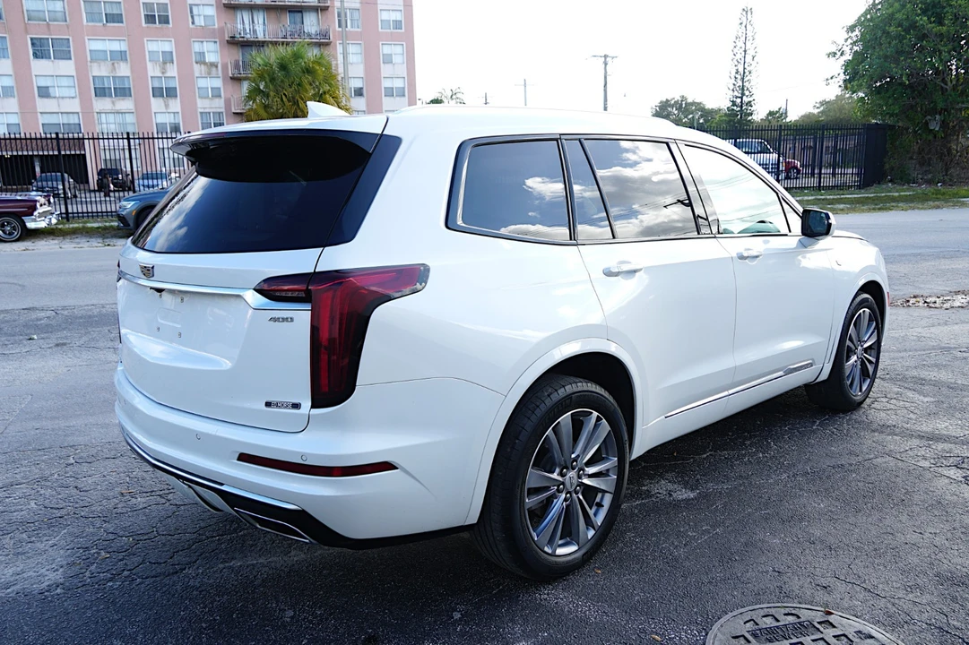 2023 Cadillac XT6 - Image 8 of 28