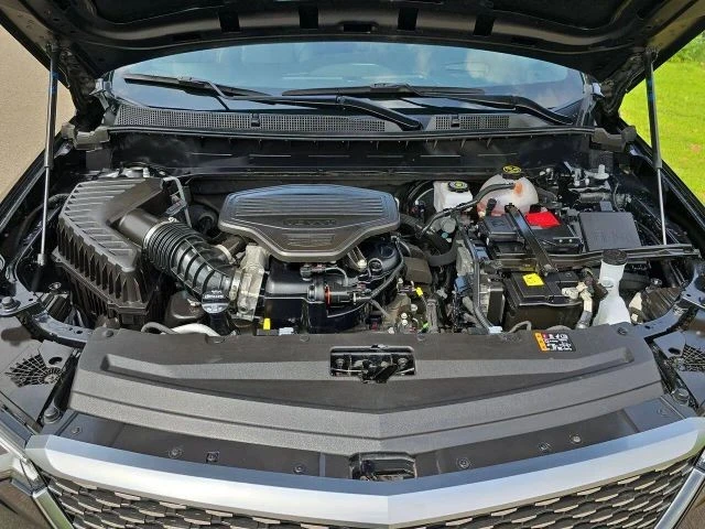 2023 Cadillac XT6 - Image 27 of 29