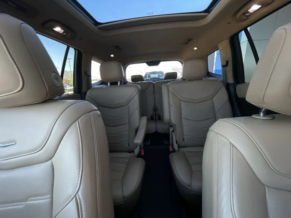 2023 Cadillac XT6 - Image 20 of 31