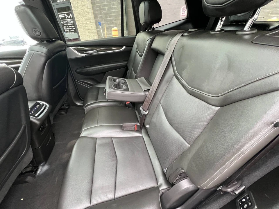 2023 Cadillac XT6 - Image 19 of 21